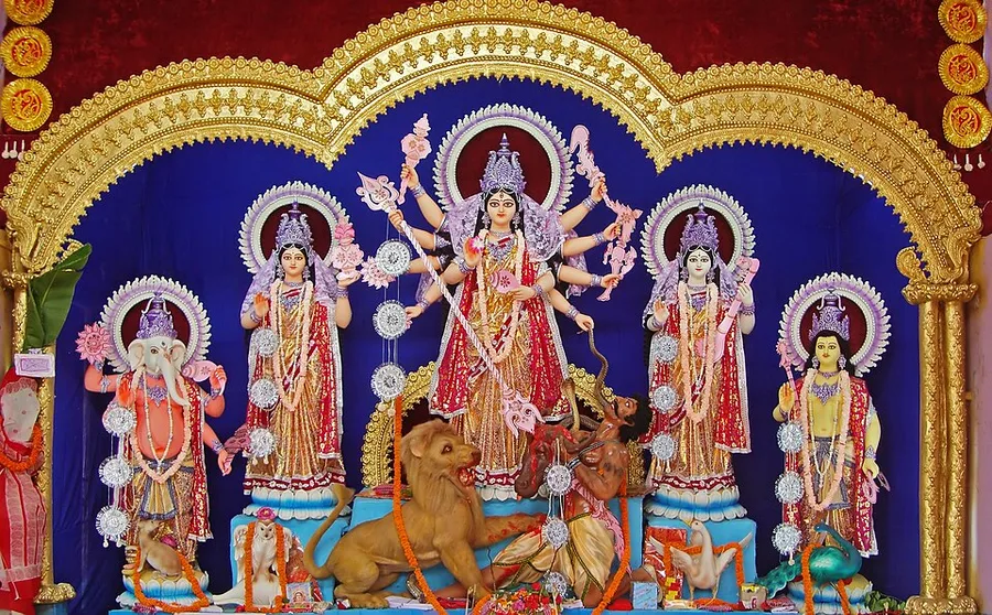 देवी दुर्गा की मूर्ति